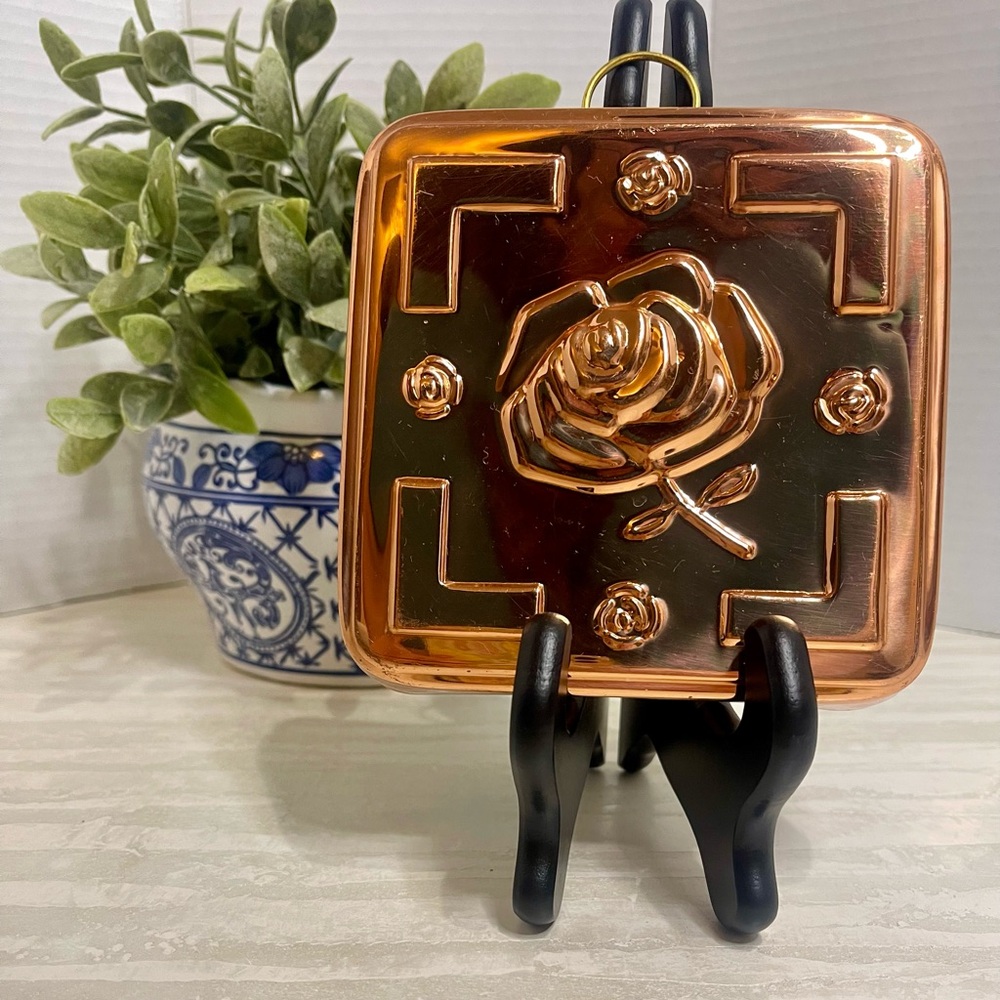 Vintage Square Miniature Rose Copper Mold - Picture 4 of 4
